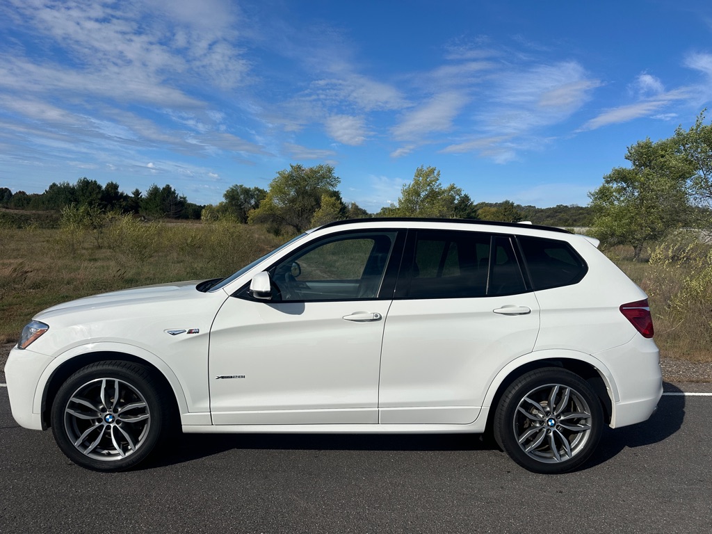 Photo 2 of this BMW X3