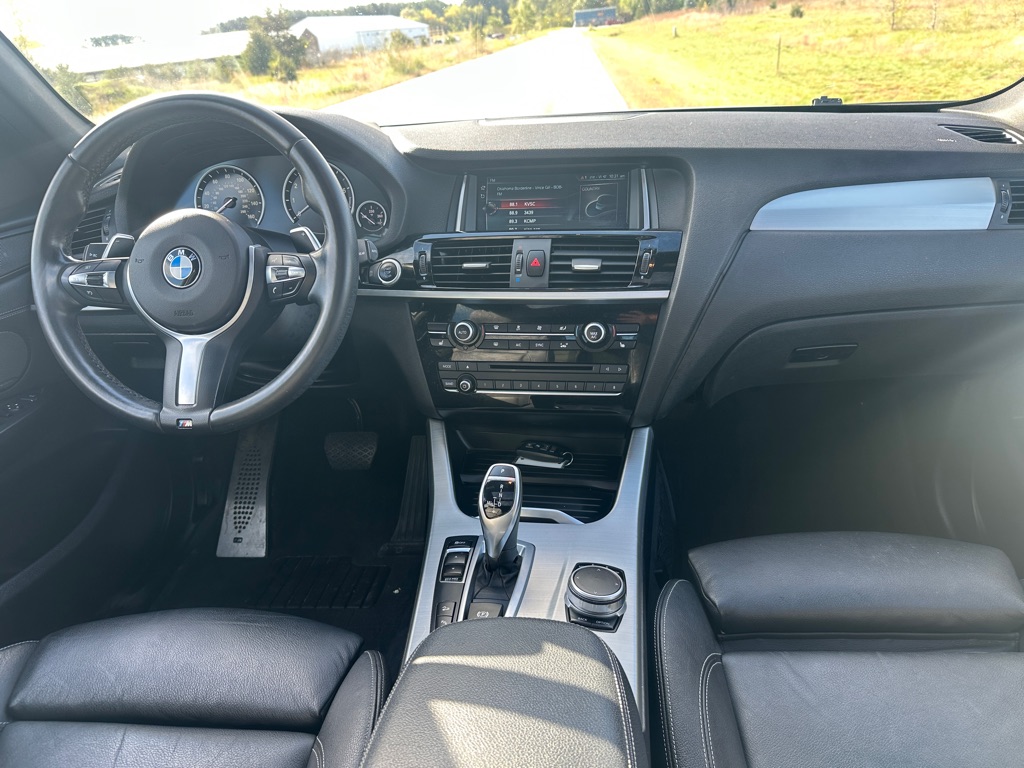 Photo 14 of this BMW X3