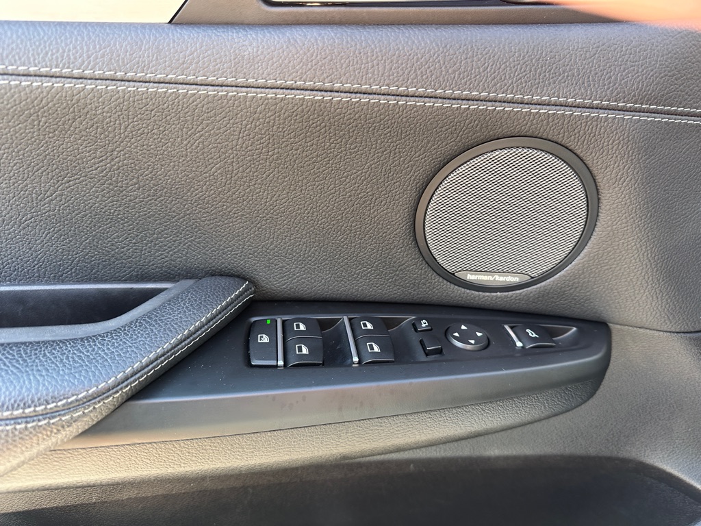 Photo 17 of this BMW X3