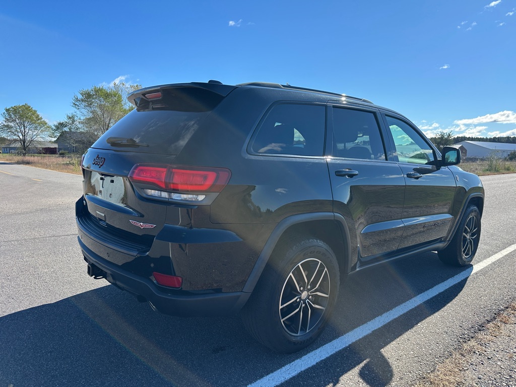 Photo 5 of this JEEP GRAND CHEROKEE