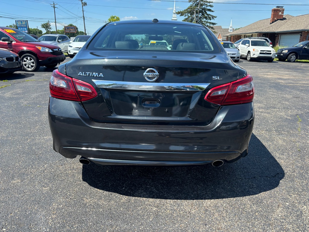 Photo 6 of this NISSAN ALTIMA