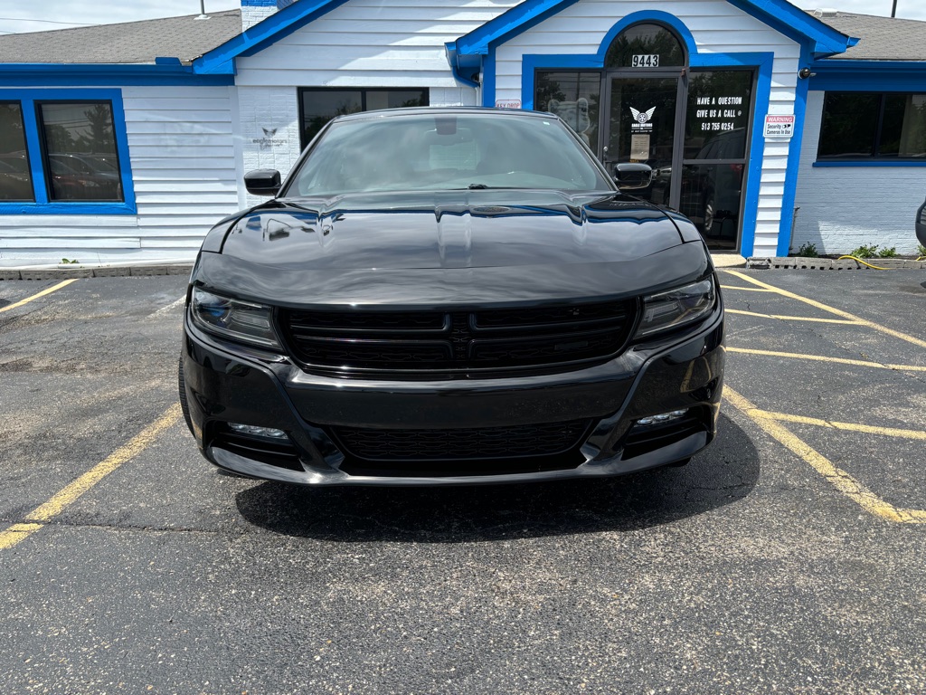 Photo 2 of this DODGE CHARGER