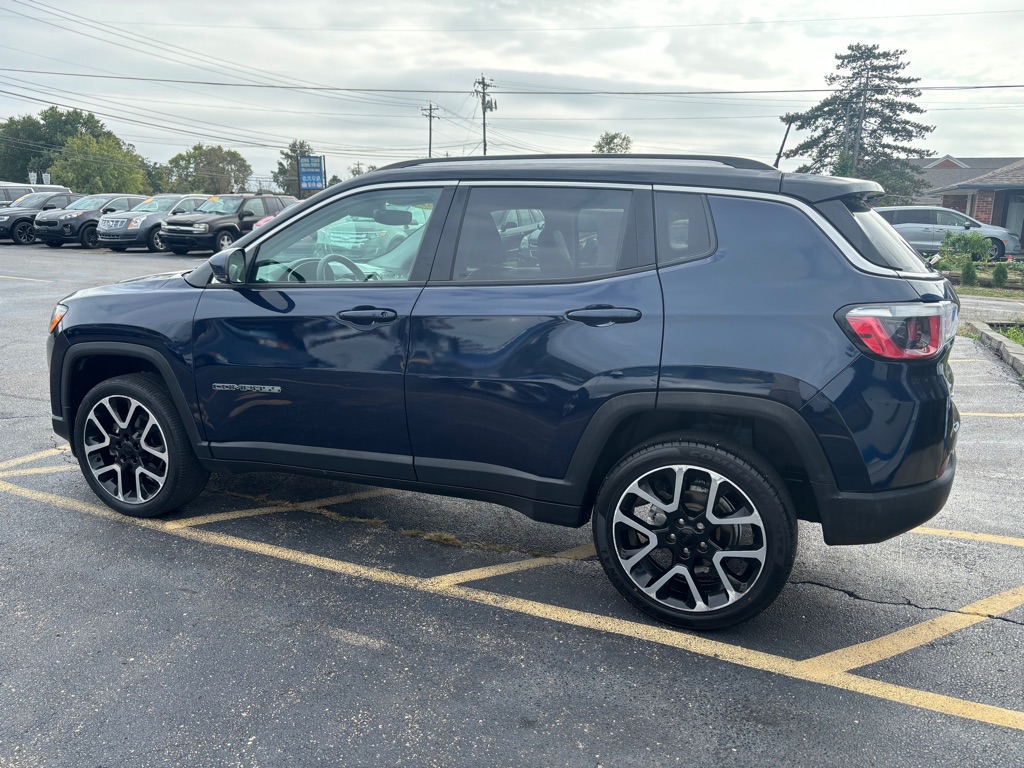 Photo 6 of this JEEP COMPASS