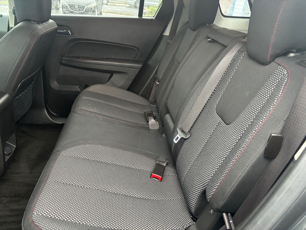 Photo 10 of this GMC TERRAIN