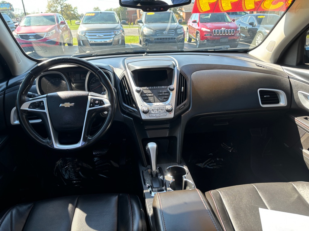 Photo 10 of this CHEVROLET EQUINOX