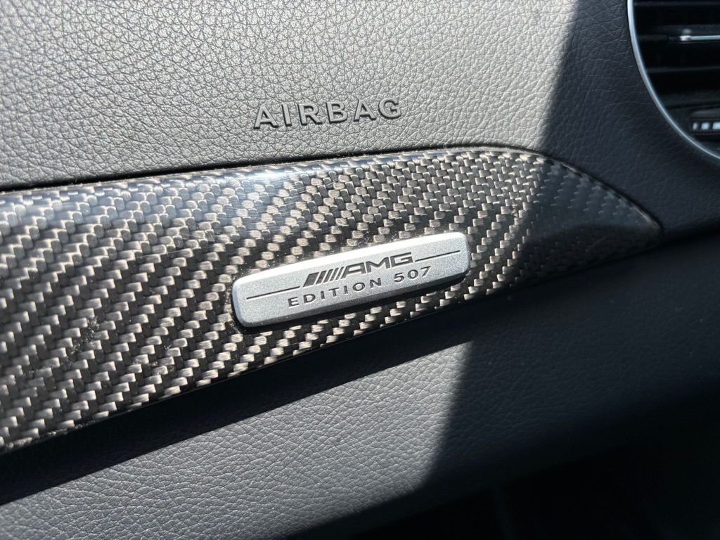 Photo 10 of this MERCEDES-BENZ C-CLASS