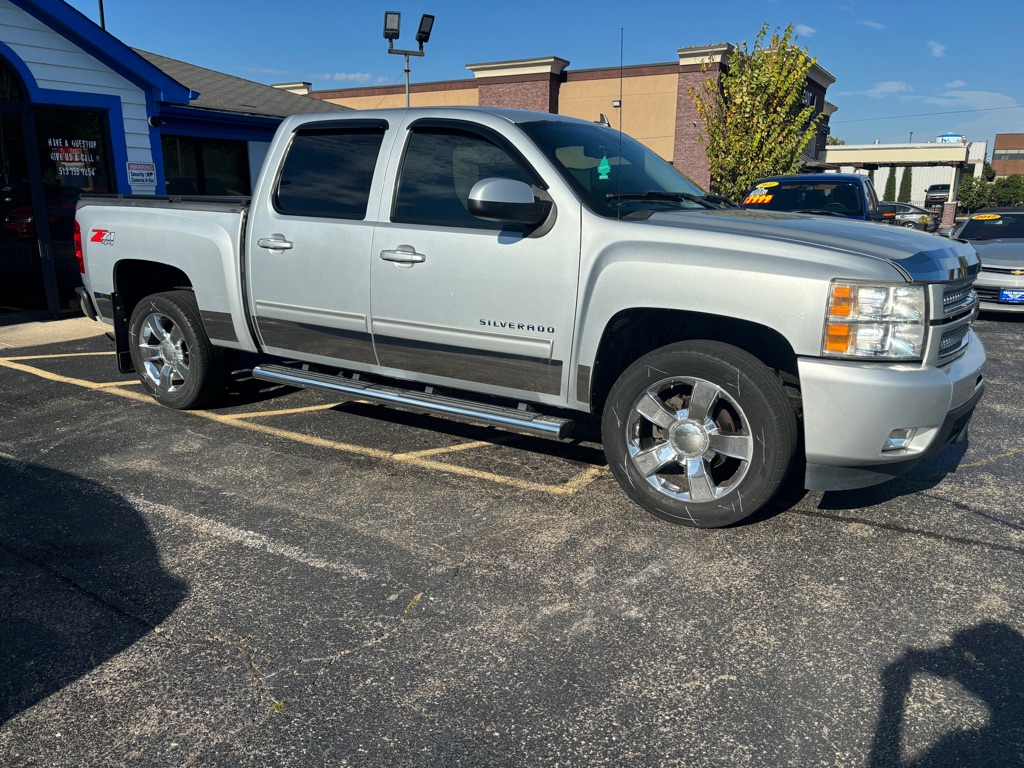 Photo 3 of this CHEVROLET SILVERADO 1500