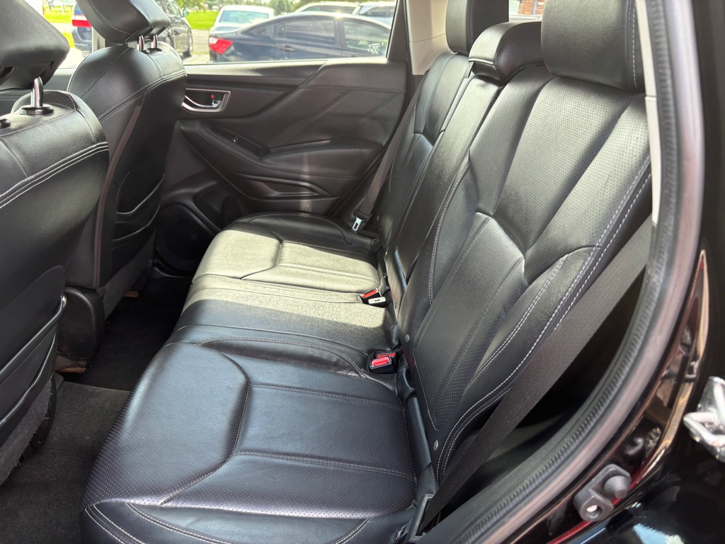 Photo 10 of this SUBARU FORESTER