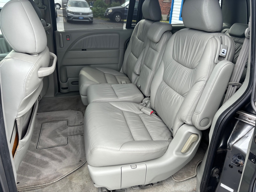 Photo 9 of this HONDA ODYSSEY