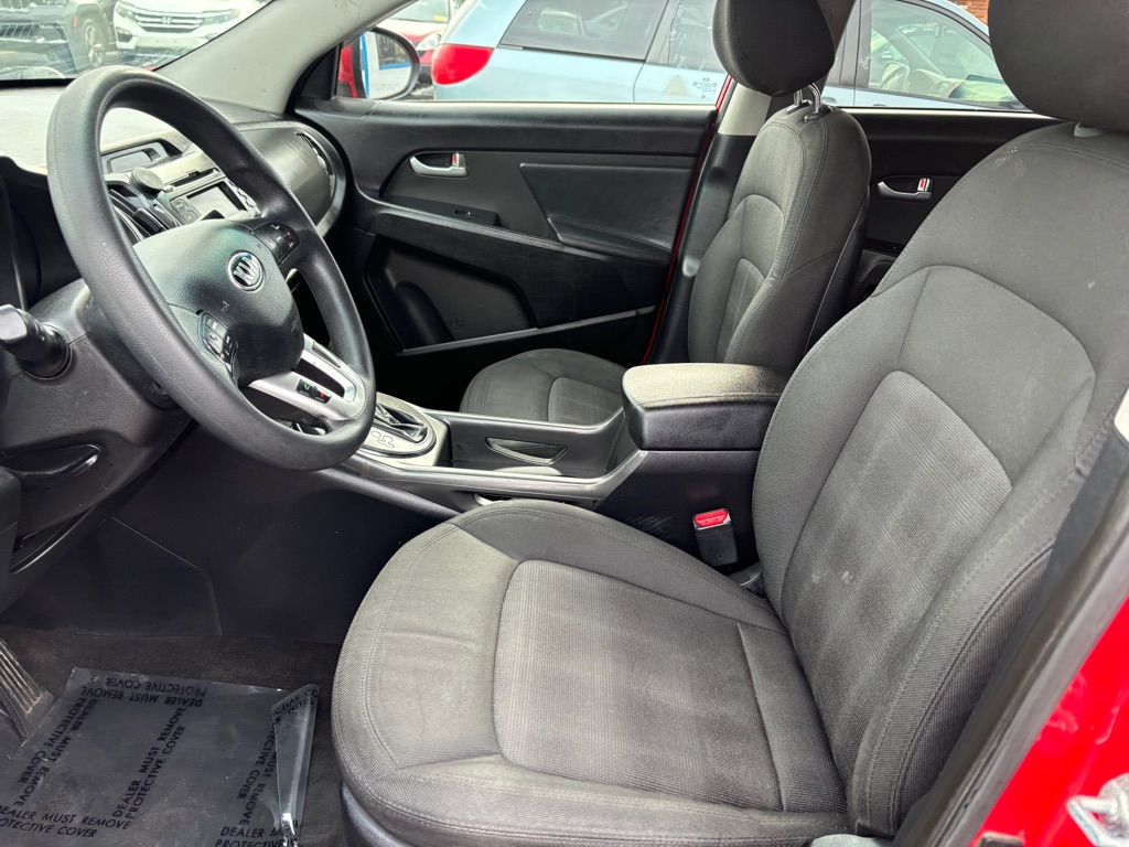 Photo 7 of this KIA SPORTAGE