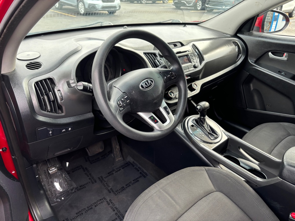 Photo 8 of this KIA SPORTAGE