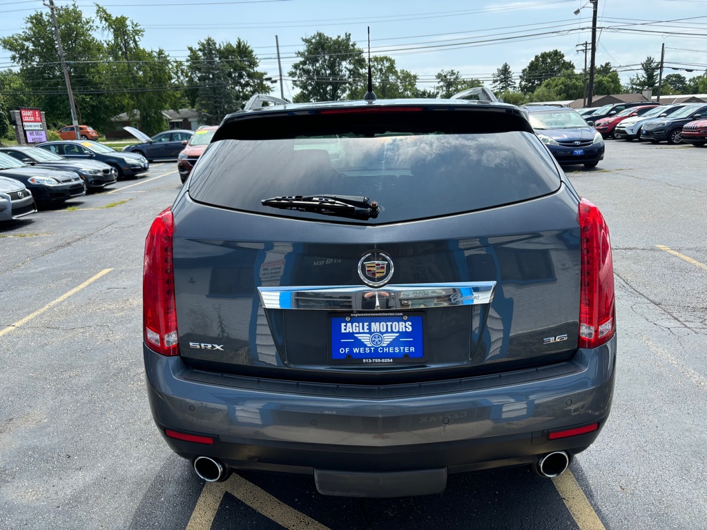 Photo 5 of this CADILLAC SRX