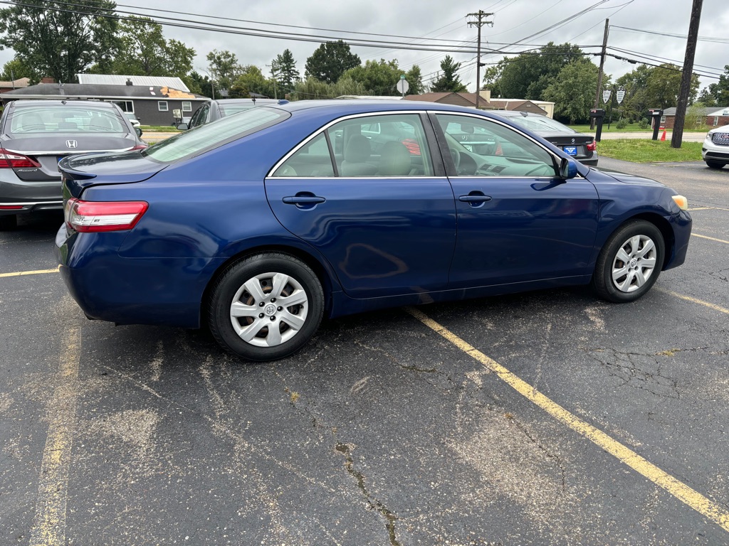 Photo 4 of this TOYOTA CAMRY