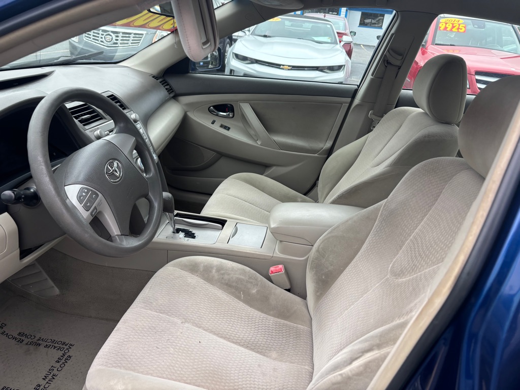 Photo 7 of this TOYOTA CAMRY