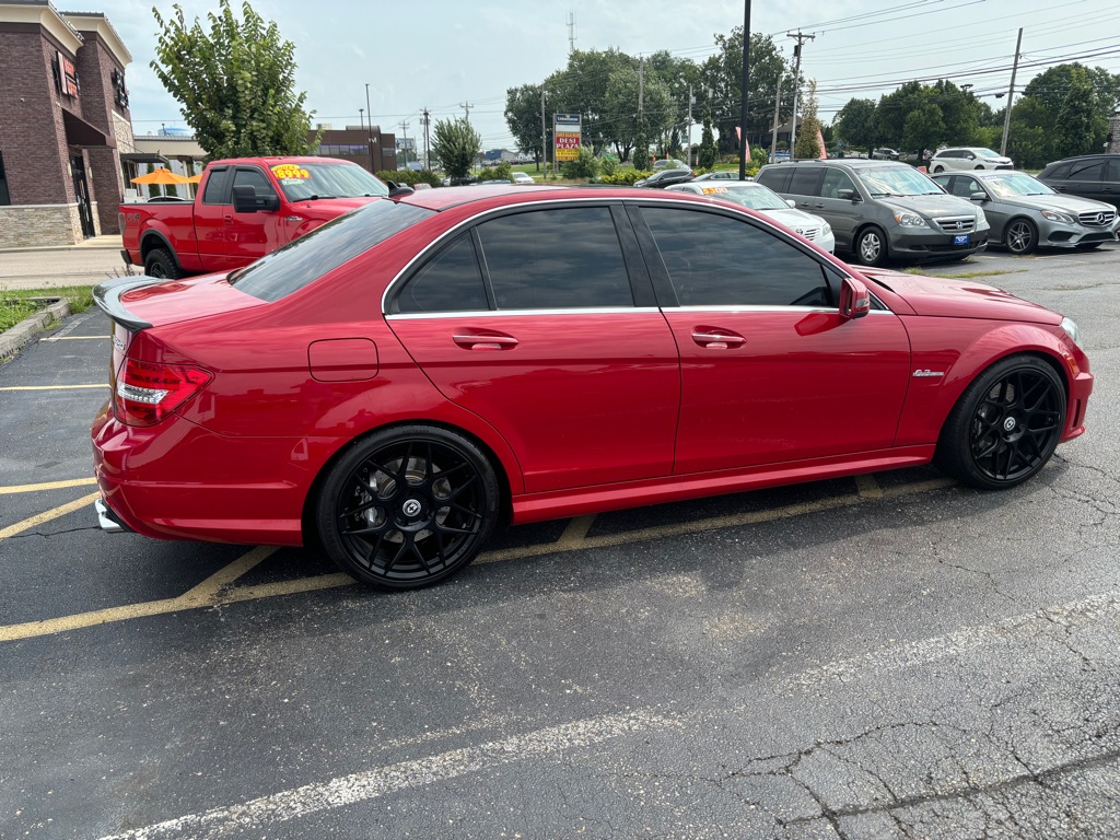 Photo 4 of this MERCEDES-BENZ C-CLASS
