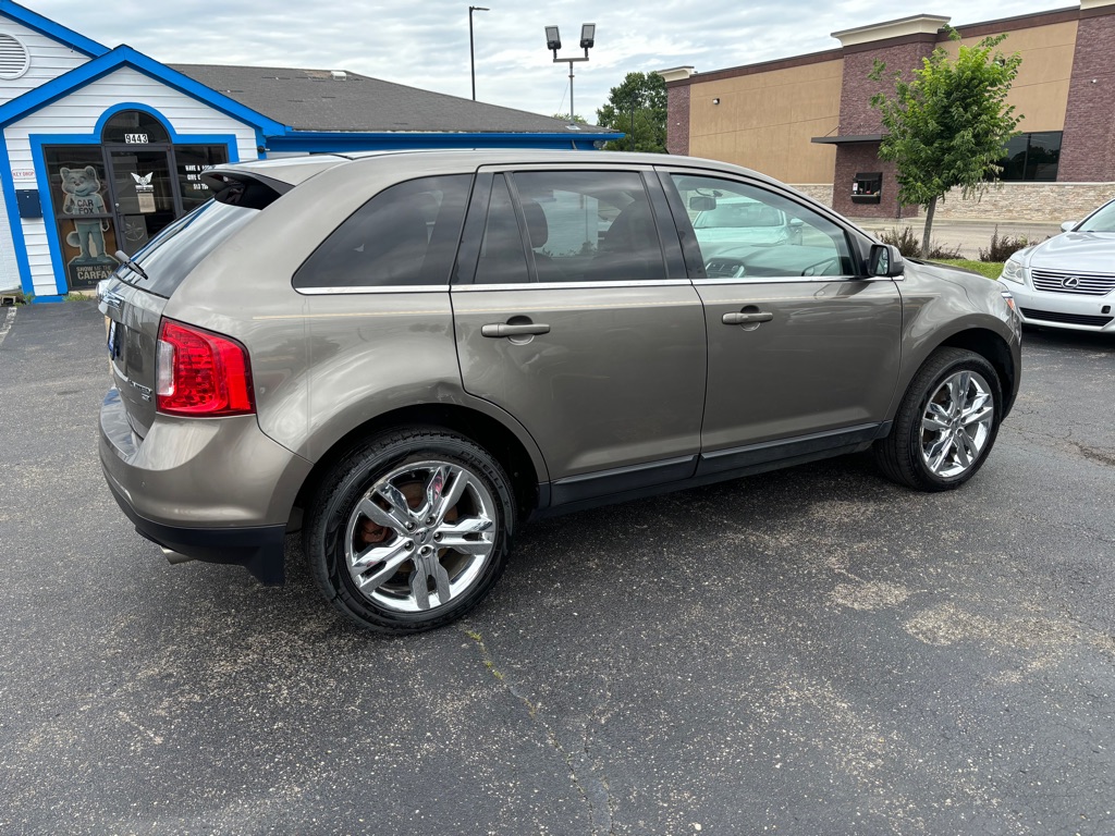 Photo 4 of this FORD EDGE