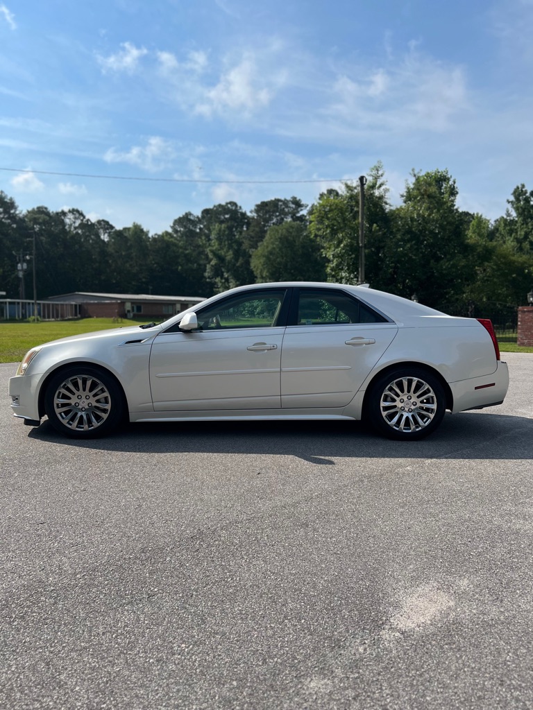 Photo 8 of this CADILLAC CTS
