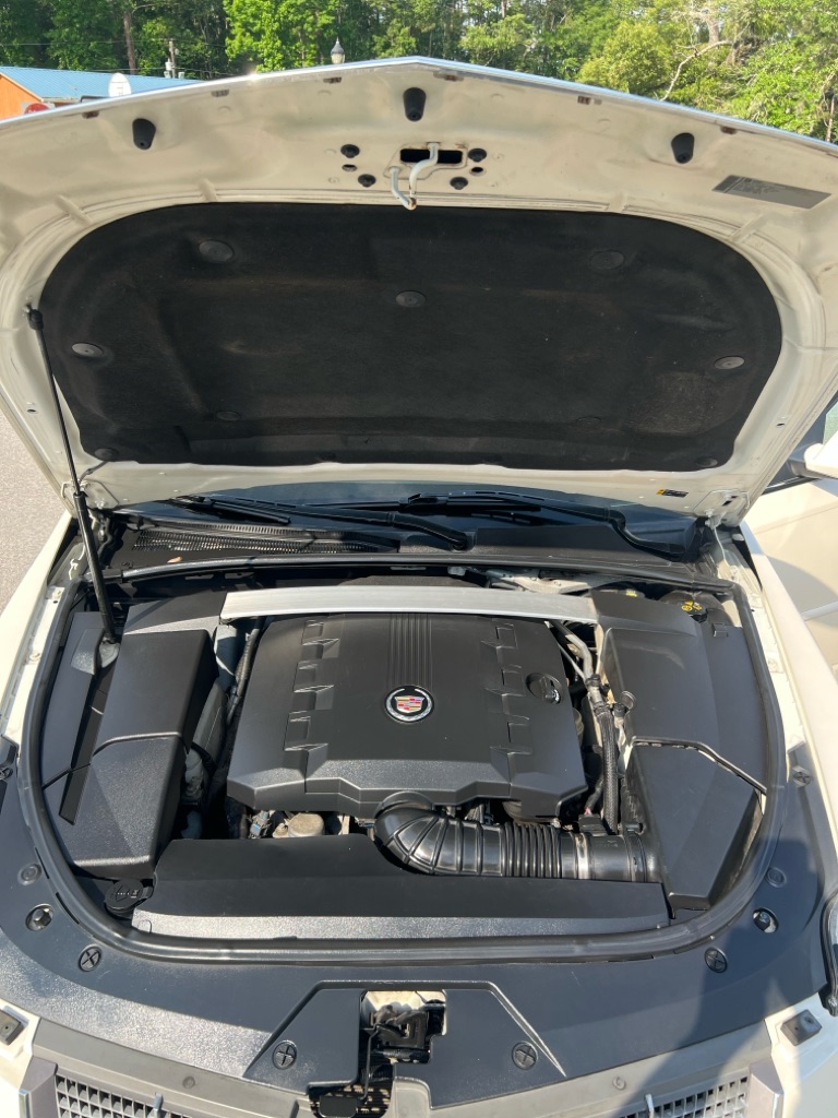 Photo 17 of this CADILLAC CTS