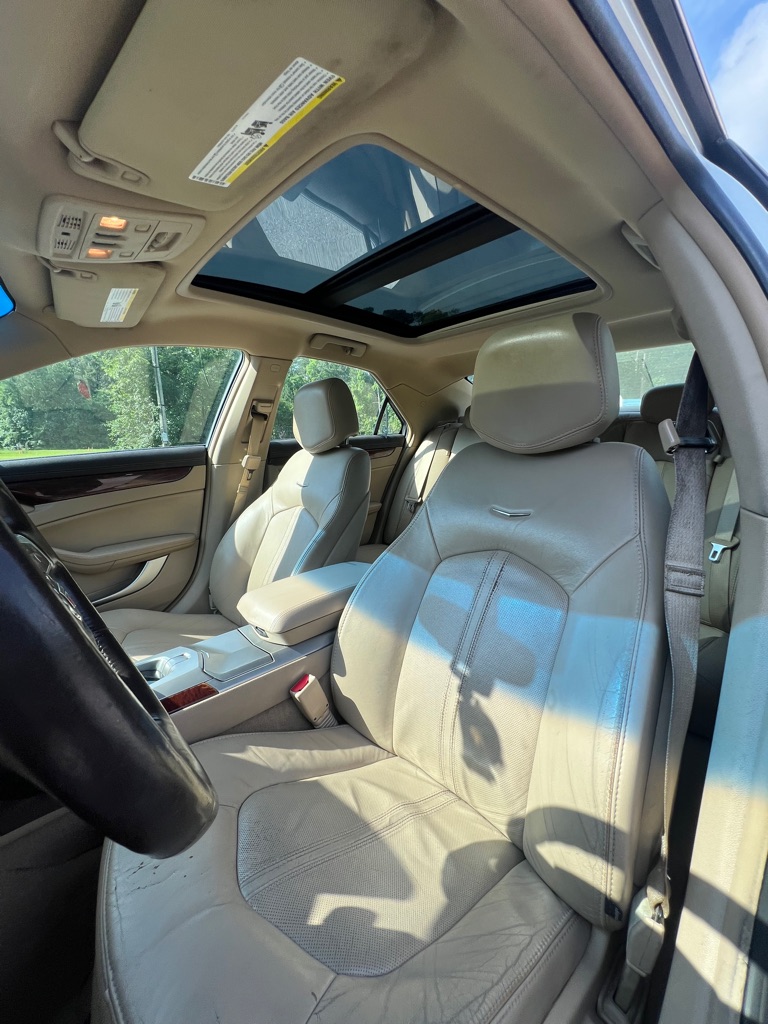 Photo 14 of this CADILLAC CTS