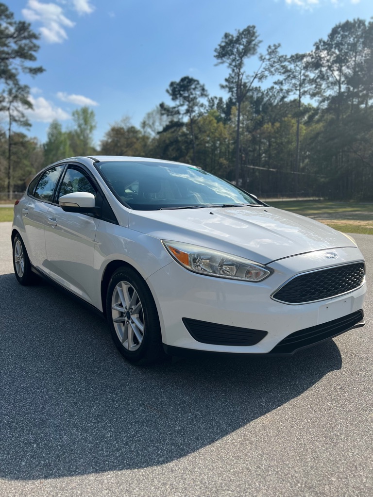 Photo 3 of this FORD FOCUS