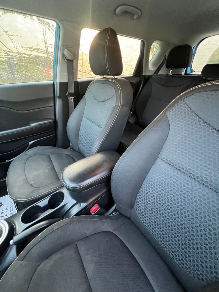 Photo 13 of this KIA SOUL