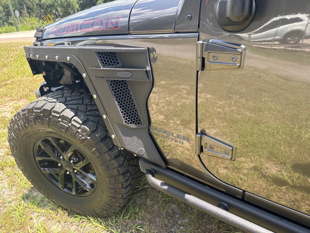Photo 14 of this JEEP WRANGLER UNLIMI