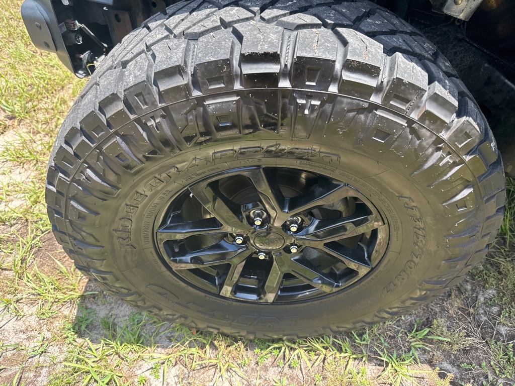 Photo 12 of this JEEP WRANGLER UNLIMI