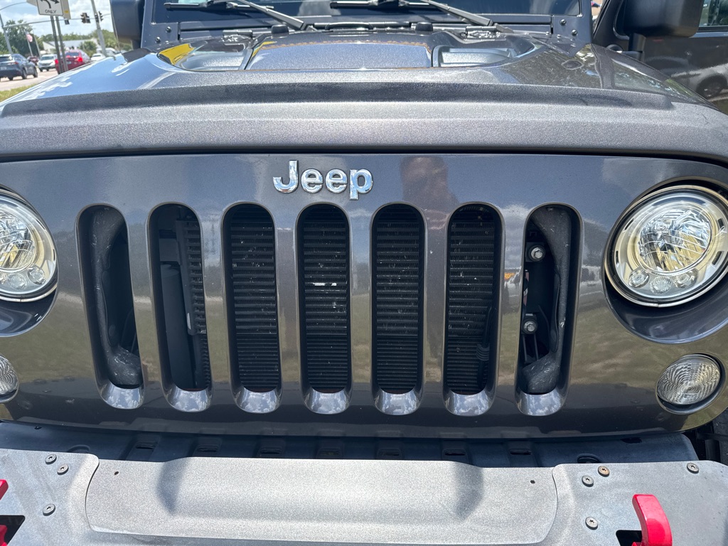 Photo 36 of this JEEP WRANGLER UNLIMI
