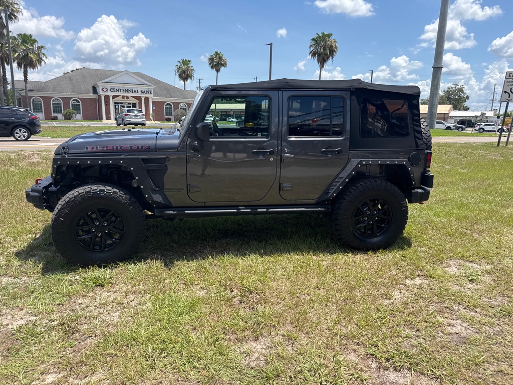 Photo 4 of this JEEP WRANGLER UNLIMI