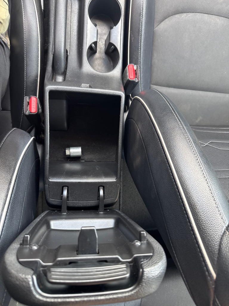 Photo 29 of this KIA FORTE