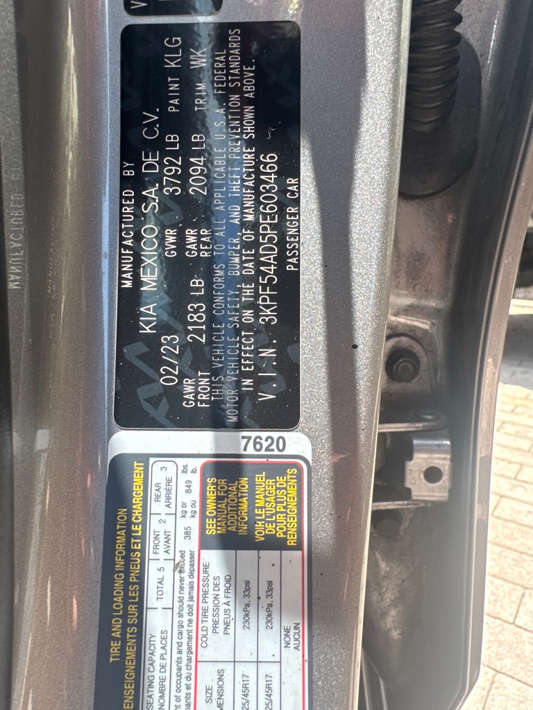 Photo 33 of this KIA FORTE
