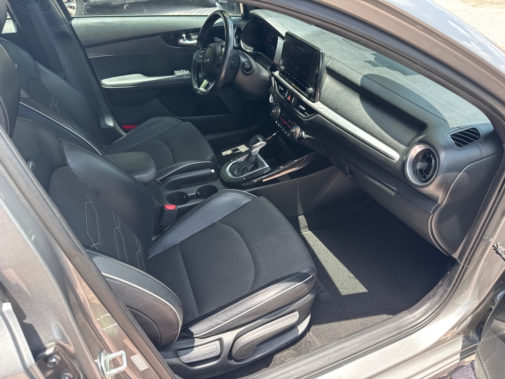Photo 20 of this KIA FORTE