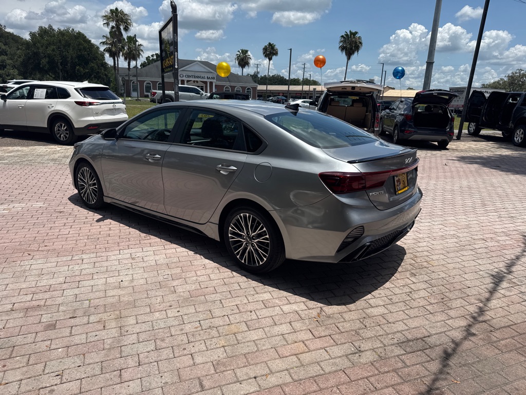 Photo 5 of this KIA FORTE
