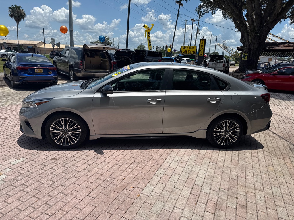 Photo 4 of this KIA FORTE