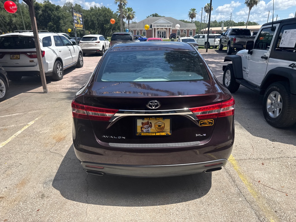 Photo 6 of this TOYOTA AVALON