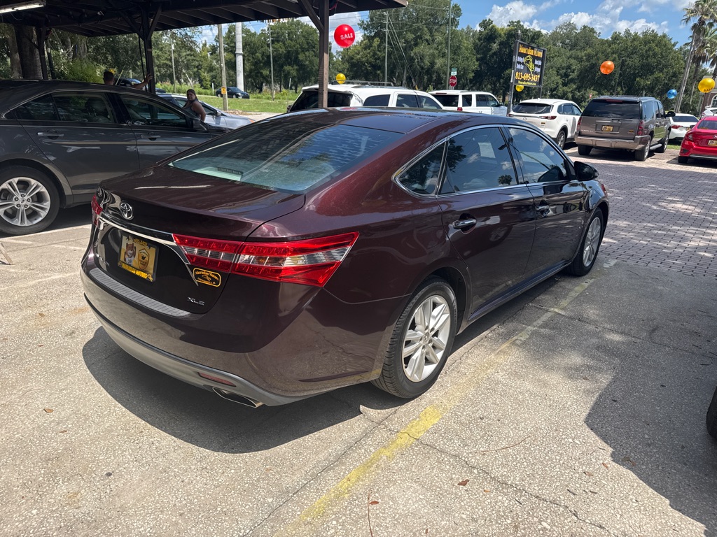 Photo 7 of this TOYOTA AVALON