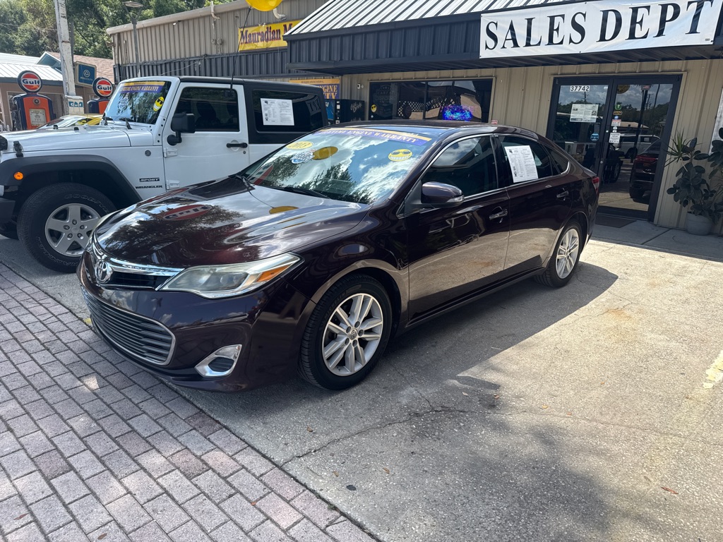 Photo 3 of this TOYOTA AVALON