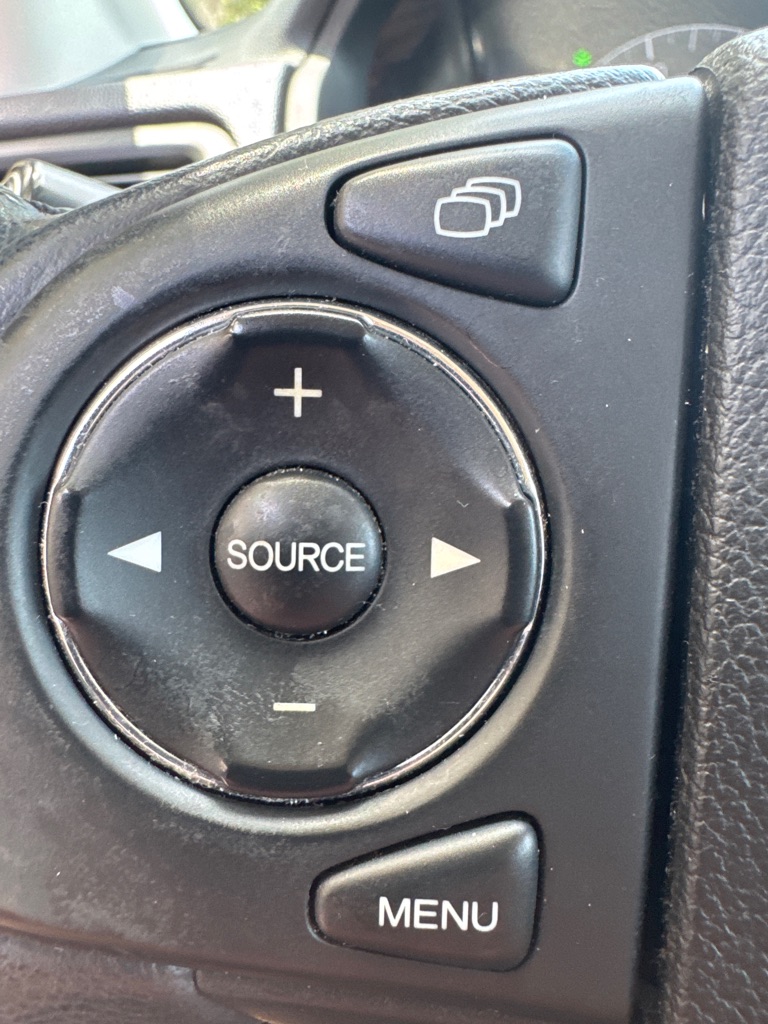 Photo 31 of this HONDA CR-V