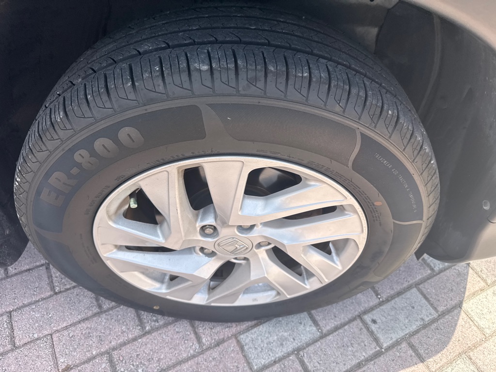 Photo 11 of this HONDA CR-V
