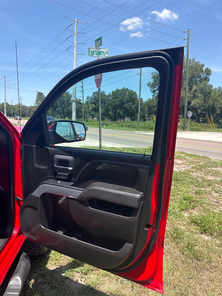 Photo 18 of this CHEVROLET SILVERADO 1500