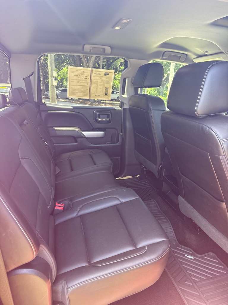 Photo 16 of this CHEVROLET SILVERADO 1500