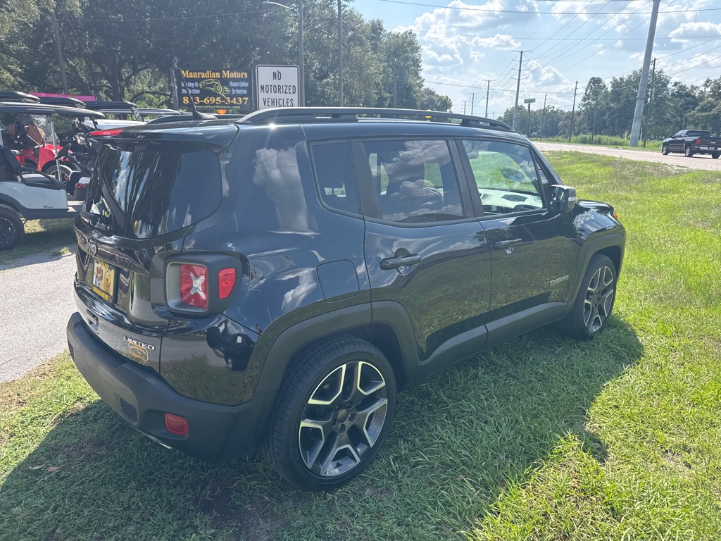 Photo 7 of this JEEP RENEGADE