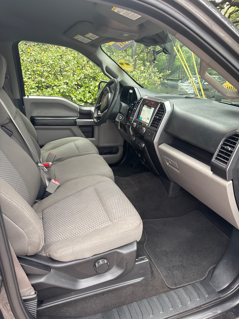 Photo 15 of this FORD F150