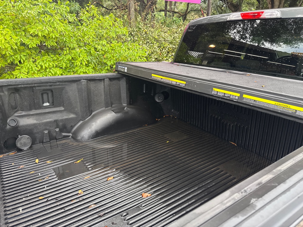 Photo 7 of this FORD F150