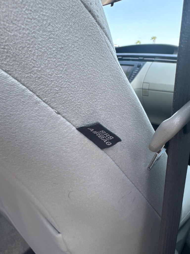 Photo 20 of this TOYOTA PRIUS