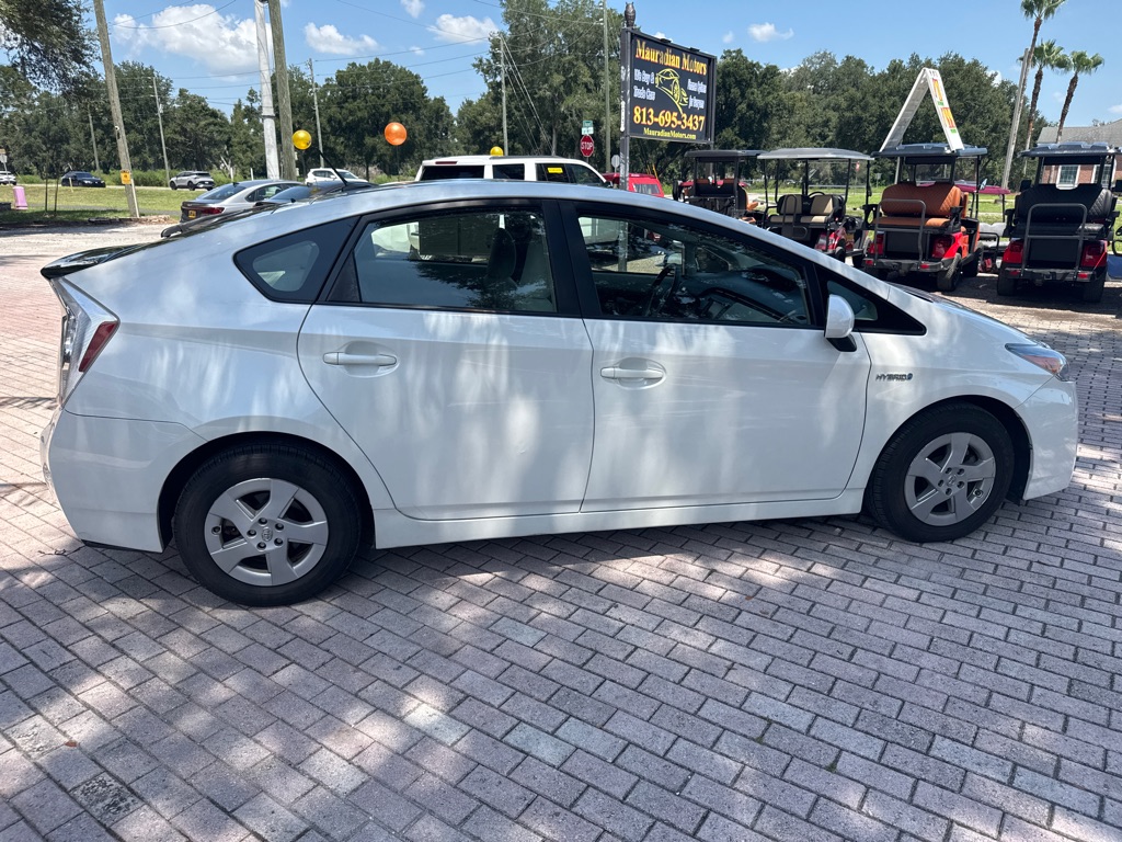 Photo 8 of this TOYOTA PRIUS