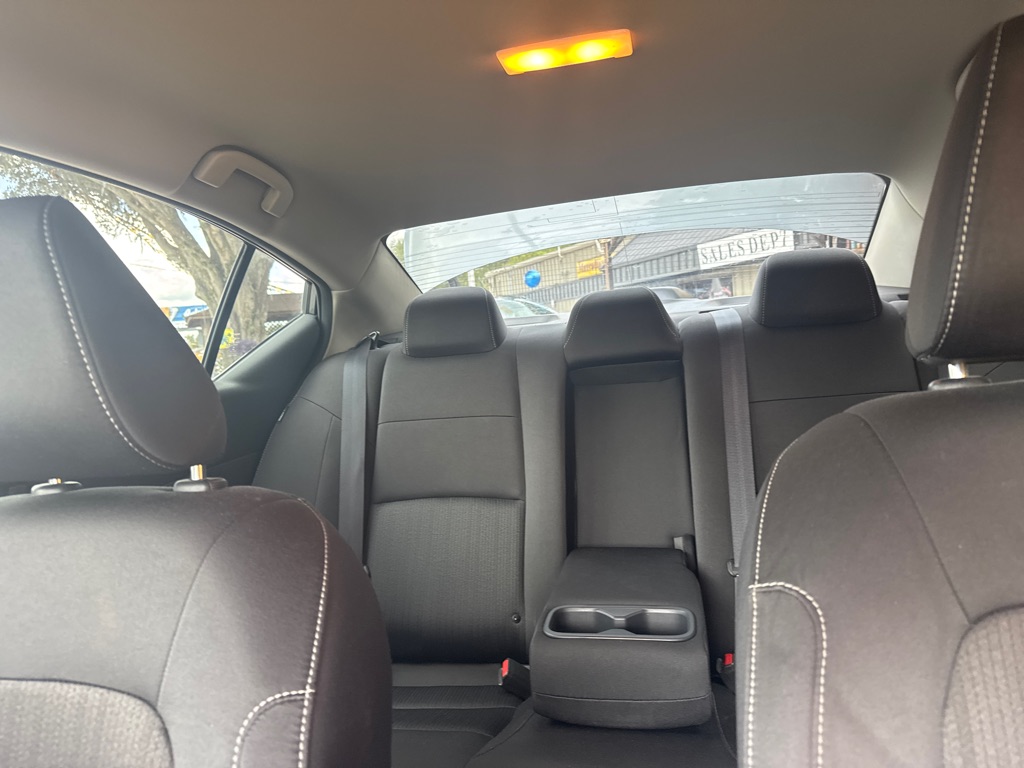 Photo 25 of this NISSAN ALTIMA