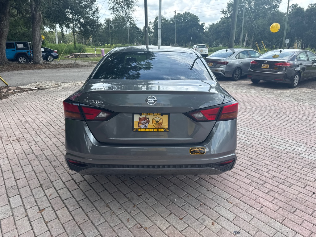 Photo 6 of this NISSAN ALTIMA