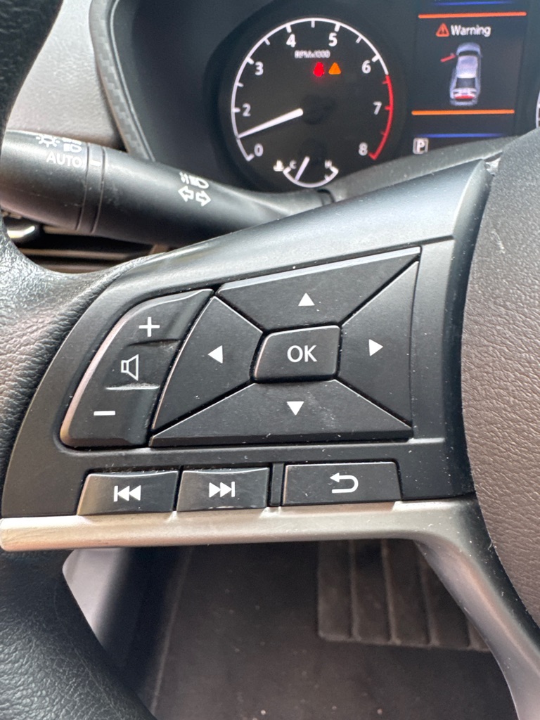 Photo 28 of this NISSAN ALTIMA