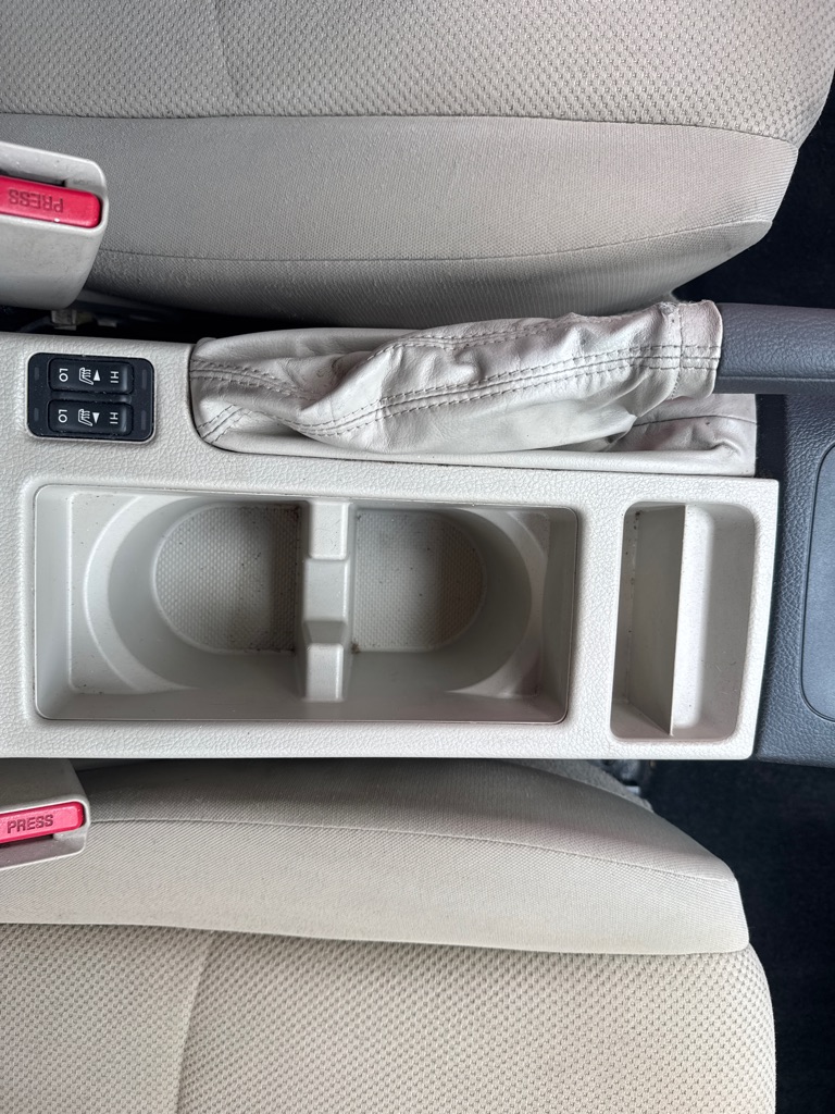 Photo 32 of this SUBARU IMPREZA